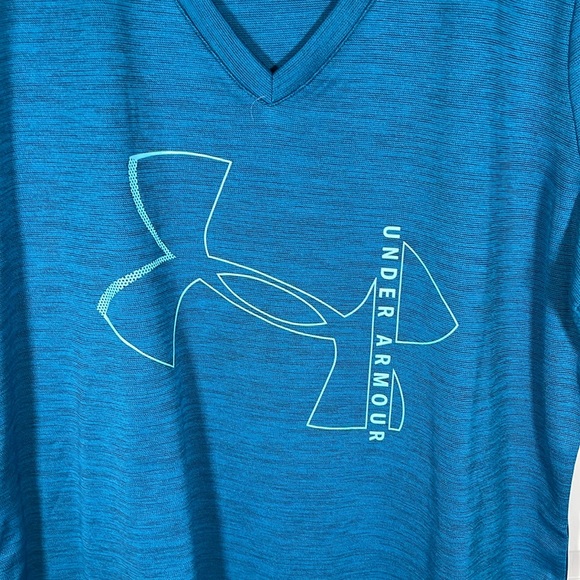 Under Armour, loose heat gear, short sleeve T-shirt, large ￼ - Picture 2 of 5